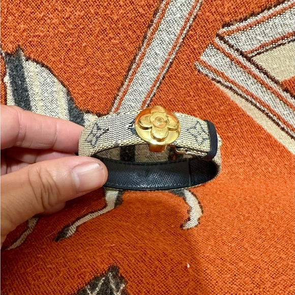 LOUIS VUITTON❤️🌟BLACK MONOGRAM BRACELET⭐️ - Picture 2 of 4